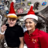sunita-williams-santa-hat