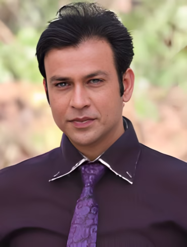 Actor Yogesh Mahajan